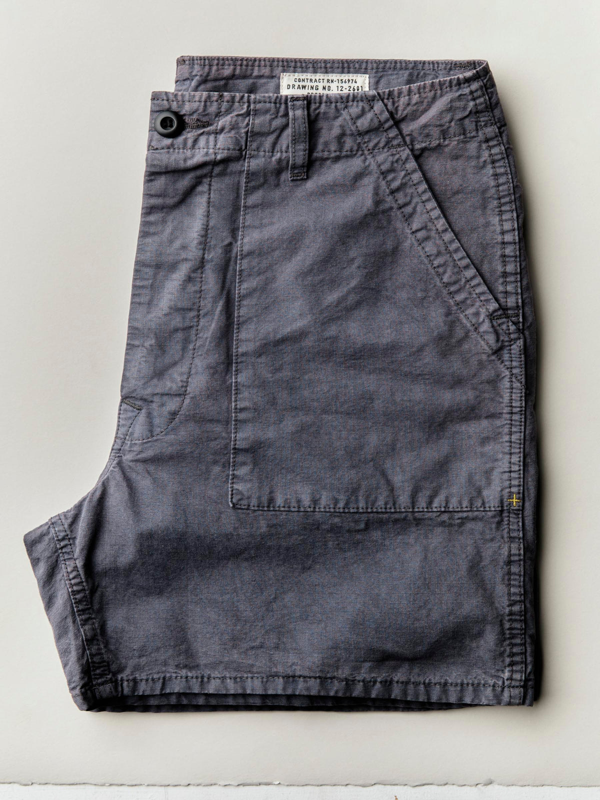 the ripstop fatigue short in sunfaded navy