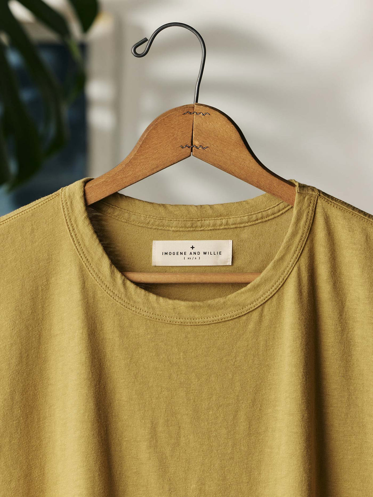 the drop tee in desert green